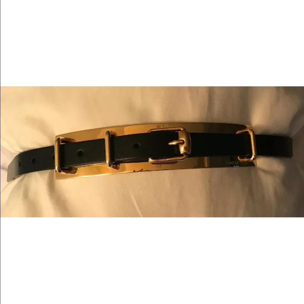 EUC rare GUCCI BLACK LEATHER *GOLD BUCKLE BELT S-M